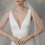 V neck elegant wedding dress – Claudia