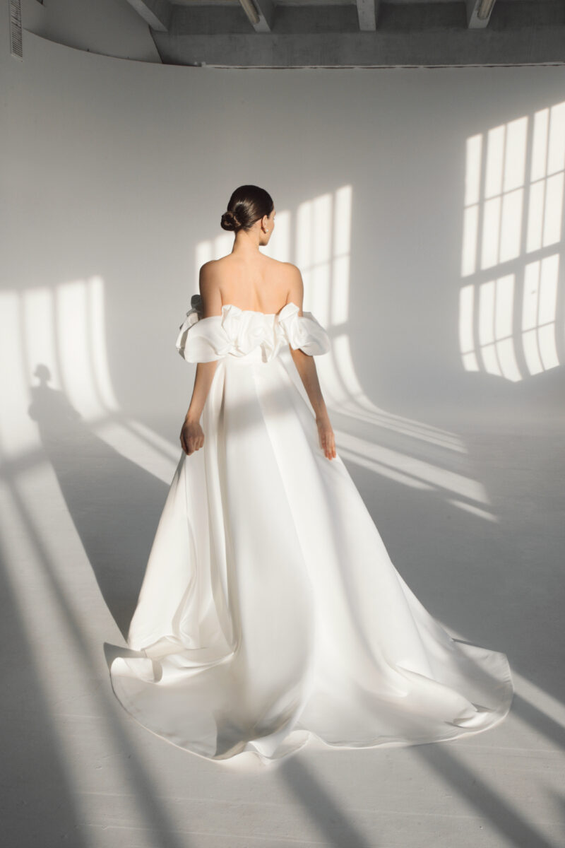 Off Shoulder Slit Satin Wedding Dress Classic Zipper Back Bridal Gown main image 0