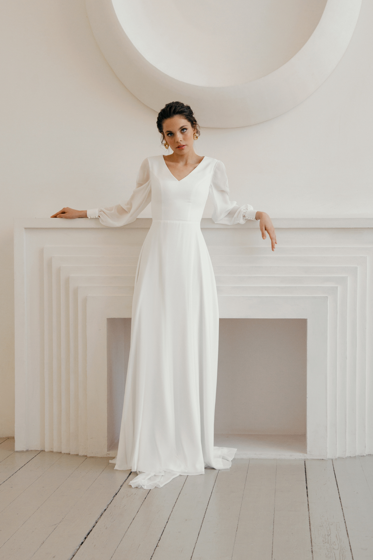303 Sweetheart Neckline and Long Sleeve with Wedding Dress A-Line Tulle Dress  Long Train Bridal Wedding Dress Foreign Trade Simple Style - China Wedding  Dress and Bridal Wedding Dress price | Made-in-China.com