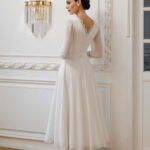 Short wedding dress with sleeves - Tessa