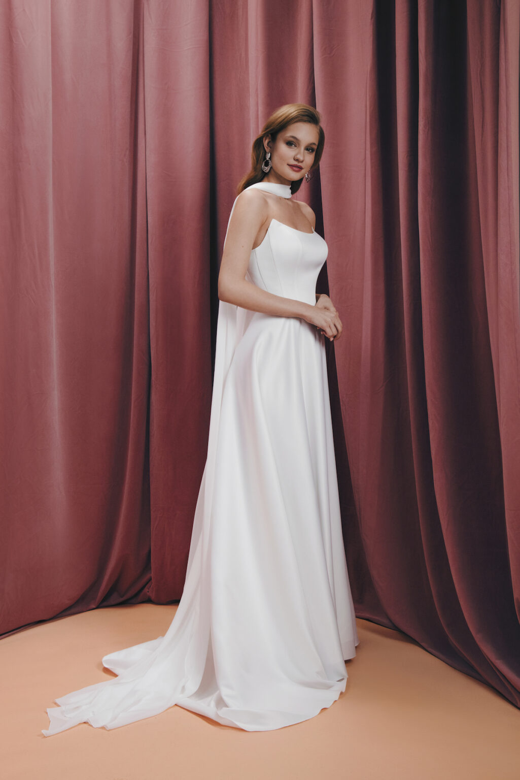 Ball Gown Scoop Neck Satin Long Wedding Dress with Pockets VK25060204