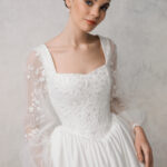 Romantic Floral Embroidered Wedding Dress with Long Puffy Sleeves – Ricarda